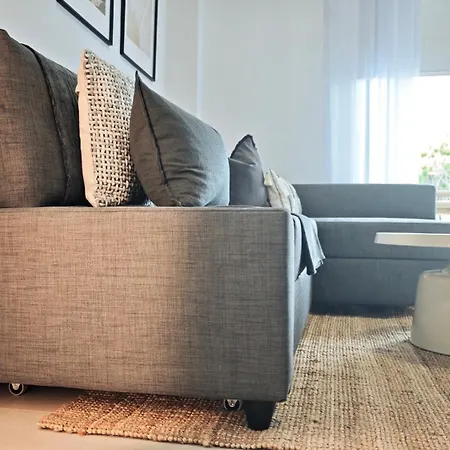 Apartment And Sea 12